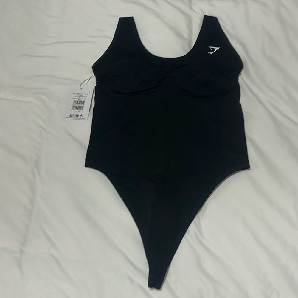 Gym shark lift contour bodysuit